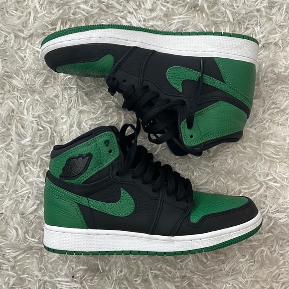 retro high pine green jordan 1